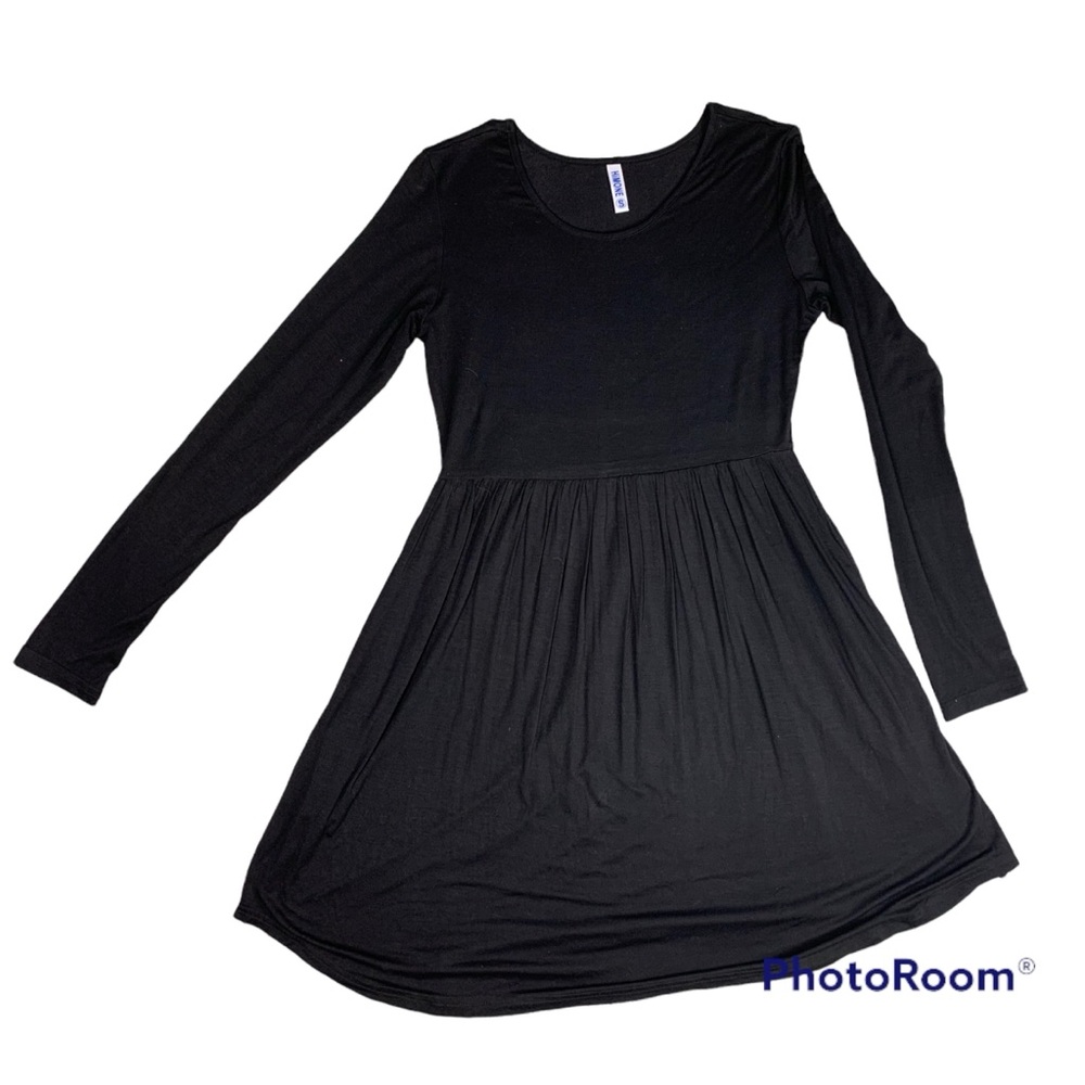 HiMone Black Stretch Dress Long Sleeve Knee Length Round Neck Women’s Size Small